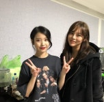 박시연, 아이유 콘서트 관람 인증샷 “홀딱 반했어요”[SNS★컷]
