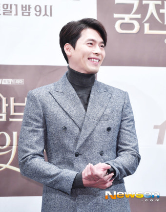 ‘알함브라’ 현빈 “AR 상상연기, 초반 낯설었지만 레벨업 됐다”