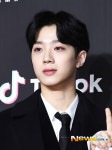 워너원 라이관린 ‘오대오 머리 완벽 소화’(2018 MAMA) [포토엔HD] 