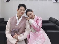 론 “아내 이사강과 행복하고 예쁘게 살겠습니다”[SNS★컷]