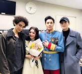 김소현♥손준호, 무대 밖서도 핑크빛 케미 ‘비주얼 부부’[SNS★컷]
