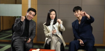 주지훈 “하정우에 손만두 포즈 출처 밝히라 꾸지람 들어”