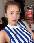 손담비 볼륨감 실화? 밀착 민소매에 드러난 글래머 몸매[SNS★컷]