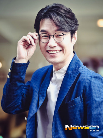 ‘극한직업’ 송영규 “류승룡, 천만 후 배우들에 상품권 선물까지”[EN:인터뷰]