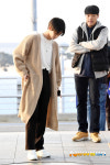 배진영 ‘새로 산 신발에 시선고정’[포토엔HD]