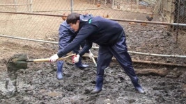 ‘모던패밀리’ 류진, 듬직한 맏사위 인정받나..장인 사슴농장 출격