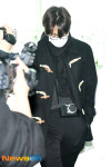 엑소 카이 ‘카메라 목에 매고 런던으로’[포토엔HD]