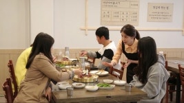 ‘골목식당’ 쪽갈비 김치찌개집 사장, 연습 못한 속사정은?[오늘TV]