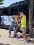 나이 잊은 신하균·로보트 변신 이광수..어린이날만 기다렸나