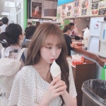 우주아이스크림WOULDU | “CF인 줄” 우주소녀 수빈, 아이스크림 먹는 모습도 예뻐[SNS★컷]