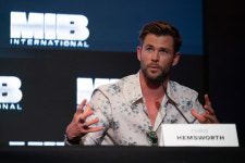 ‘맨인블랙’ 크리스 헴스워스 “액션과 코미디 조화 무척 좋다”