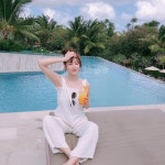 전효성, 수영복 안 입어도 충분히 시원해[SNS★컷]