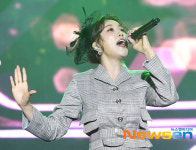 두리, 열정적인 열창~[포토엔HD]