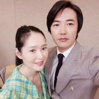 ‘메이비’ 윤상현, 귀요미 막내아들 공개 “형님 외출하세요?”[SNS컷]