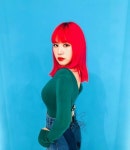 박지민, 몸매 이 정도였어? 숨겨왔던 풍만 볼륨감 공개[SNS★컷]