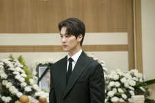 ‘태양의 계절’ 오창석X윤소이, 엇갈린 과거 연인 “아들 사이에 두고 맴찢”  