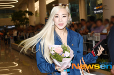 티파니 영 ‘휘날리는 금발 헤어’[포토엔HD]