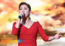 송가인, 목포콘서트에서 빛나는 트로트 여신~[포토엔HD]