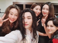 메이른앤아이비 | 오윤아→이소연, ‘지킬앤하이드’ 아이비 응원 “우리 은혜 잘한다”[SNS★컷]