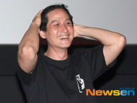 홍당무노래뮤비방 | 박해준, 차승원 즉석 노래 부탁에 얼굴이 홍당무~[포토엔HD]