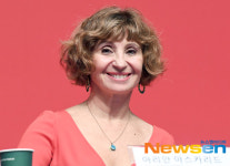 아리안 아스카리드, 아름다운 미소[포토엔HD]