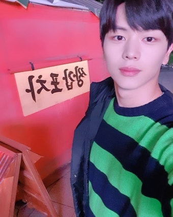 육성재 ‘쌍갑포차’ 촬영장 공개 “많이 놀러오이소”[SNS컷]