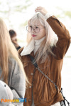 드림캐쳐 지유 ‘작은 얼굴에 너무 큰 안경’[포토엔HD]