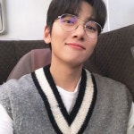 “수능 파이팅” 지창욱 훈훈한 셀카, 안경으로 뽐낸 동안 외모[SNS★컷]