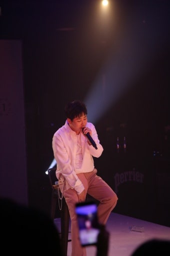 딘딘, 데뷔 첫 단독 콘서트 성공 “태어나 제일 행복한 날”