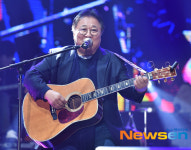 해바라기 이주호, 오랜만에 미스트롯 콘서트에서 인사[포토엔HD]