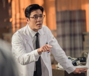 ‘낭만닥터 김사부2’ 한석규vs김주헌 데스매치 현장 포착[오늘TV]