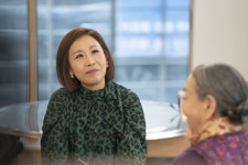 ‘밥은 먹고 다니냐’ 정선희 “빚 때문에 집 경매 넘어가..동료들 덕에 극복”