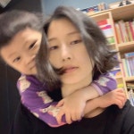 (주)이현에너지(4종) | 이현이, 두 아들 에너지에 녹다운 “평범한 일상 소중함 느껴”[SNS★컷]