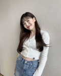 오마이걸 효정, 비 오는 날에도 해맑은 일상 ‘상큼 폭발’[SNS★컷]