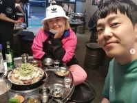 홍윤화♥김민기, 부부의 날 맞아 곱창에 소주 데이트[SNS★컷]