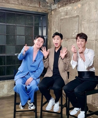 임영웅-영탁-이찬원, 화보 촬영장서 뽐낸 훤칠 비주얼[SNS컷]