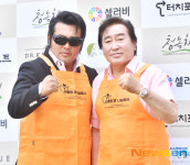 김보성x영화배우협회 김국현 이사장 ‘사랑의 쌀 나눔 행사에 참석해서 기뻐요’[포토엔HD]