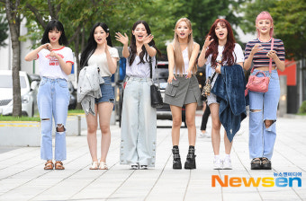 (여자)아이들, 자체발광 단체포즈~ [포토엔HD]