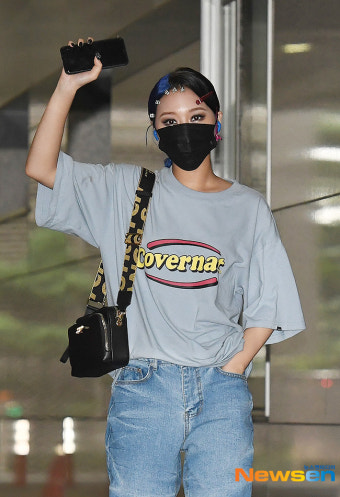 드림캐쳐 시연, 스웨그 넘치는 인사 [포토엔HD]