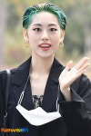 위키미키 루아 ‘파격적인 헤어로 시선 강탈’[포토엔HD]
