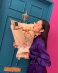 오마이걸 지호, 꽃다발 보다 예쁘면 어떡해 ‘갈수록 더 청순해’[SNS★컷]