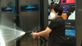 ‘같이삽시다’ 박원숙 데뷔 50주년 파티, 서권순+의문의 남성 깜짝 등장