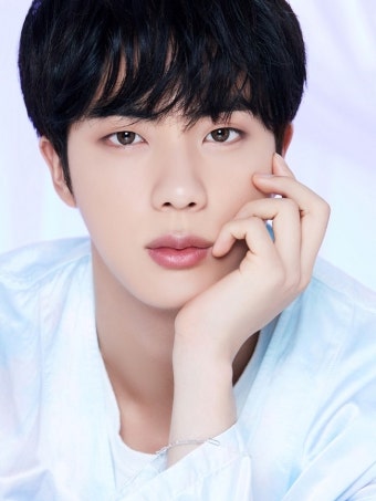 방탄소년단 진, 새 앨범 콘셉트 포토 공개 “거대한 보석, 그게 바로 나”