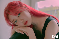 모모랜드 “싸이 프로듀싱 기대, 확 달라진 무대 선보일 것”