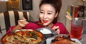 400만 먹방 유튜버 도로시 “우울증 앓고 있어, 친구 없다” 고백