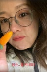 장나라, 안경+노메이크업에도 굴욕 無 “당근 잘 지내요”[SNS★컷]