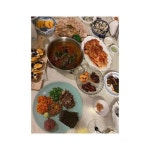 서우, 푸짐한 집밥 한상 인증…수육·소고기 전골부터 통영 생굴까지 [SNS★컷]