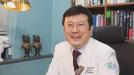 ‘동물농장’ 목소리 안지환 성우, 1000회 특집 스페셜 MC 출격