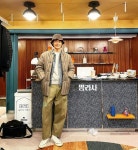 배정남, 벙거지 쓰고 멋짐 폭발…패션 아이콘다운 8등신 비율 [SNS★컷]