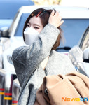 벤  ‘찬바람 부는 출근길, 머리 좀 정리하고요~’[포토엔HD]